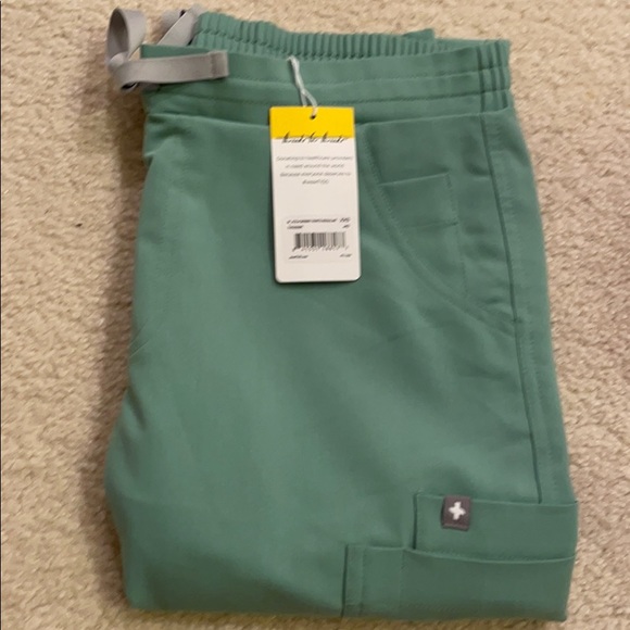 Figs Pants - NWT FIGS Limited Ed Jade Yola Pants XXS Regular